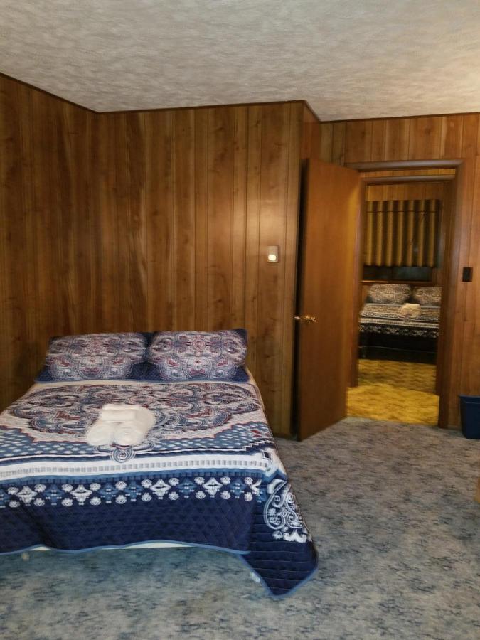 בושקיל Saw Creek Cabin - Regent Hilltop מראה חיצוני תמונה