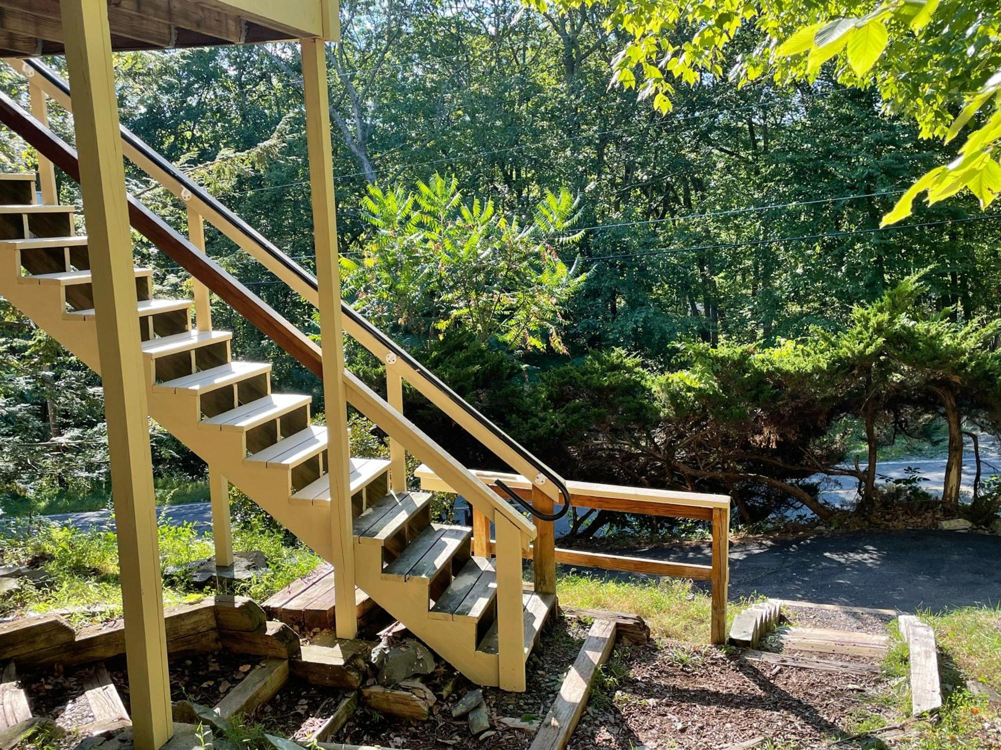 בושקיל Saw Creek Cabin - Regent Hilltop מראה חיצוני תמונה